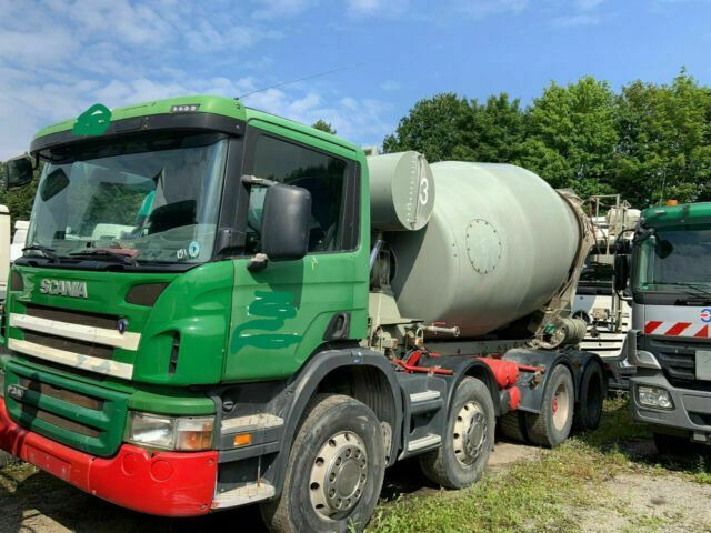 Scania P340PS 8x4 Blatt/Blatt 1-Hand - Camión hormigonera: foto 2 Scania P340PS 8x4 Blatt/Blatt 1-Hand - Camión hormigonera: foto 2