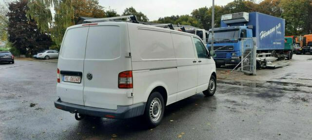 Volkswagen Transporter TDI Kastenwagen Lang - Furgoneta pequeña: foto 4 Volkswagen Transporter TDI Kastenwagen Lang - Furgoneta pequeña: foto 4