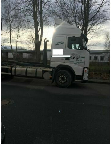 Volvo FH12-420 G.Haus 2xBett Klima Schaltgetriebe Reta - Camión multibasculante: foto 5 Volvo FH12-420 G.Haus 2xBett Klima Schaltgetriebe Reta - Camión multibasculante: foto 5