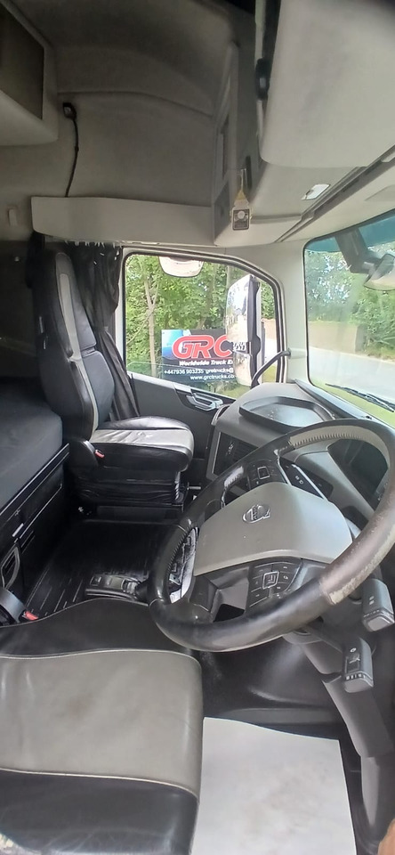 Cabeza tractora 2015 Volvo FH 500 Tractor Unit: foto 22