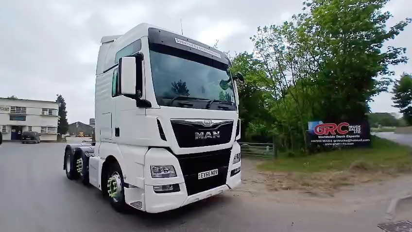 2017 MAN TGX 26 Tractor Unit - Cabeza tractora: foto 1 2017 MAN TGX 26 Tractor Unit - Cabeza tractora: foto 1