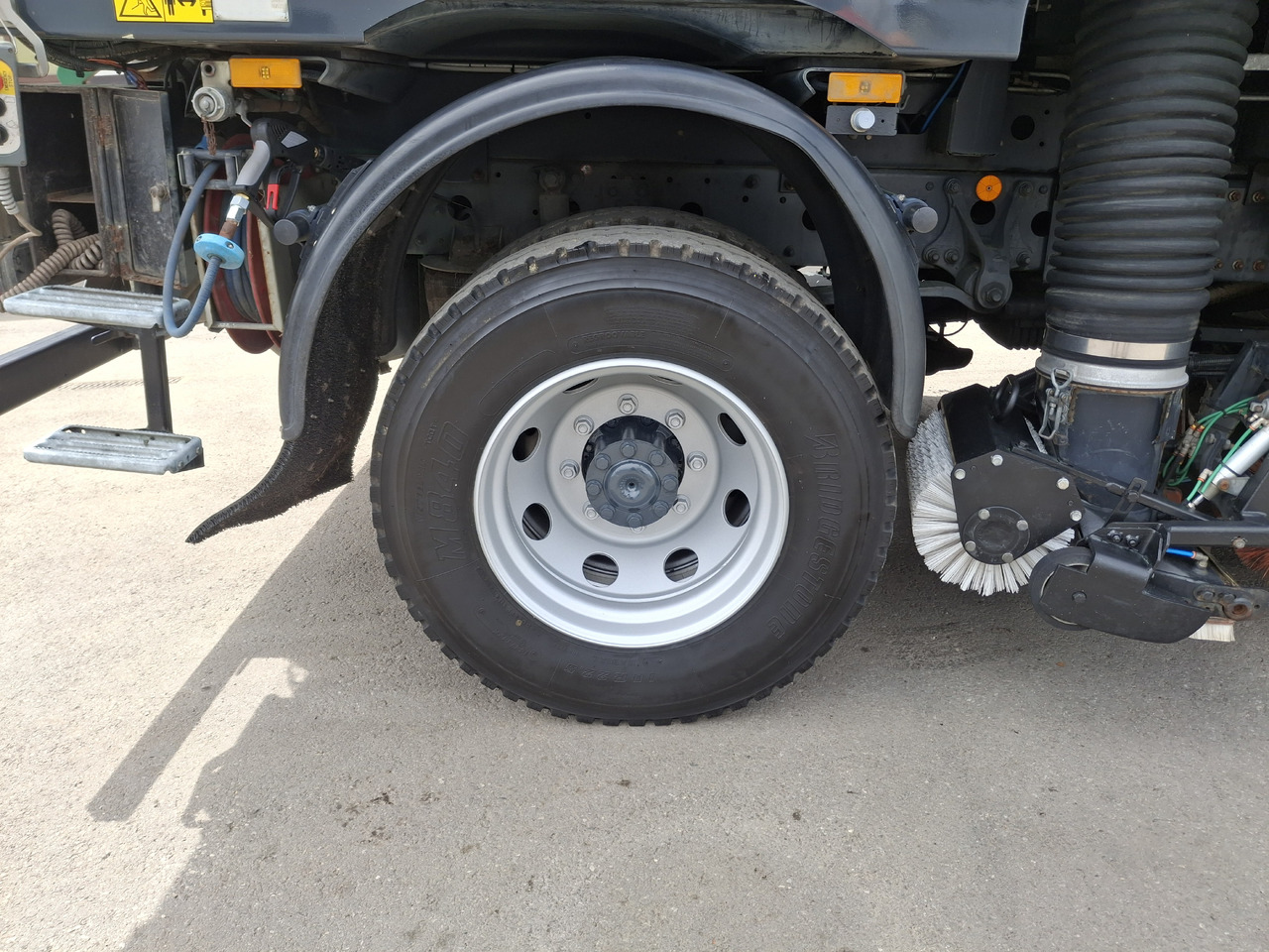 Barredora vial MERCEDES-BENZ Atego 1523 Zamiatarka Kehrmaschine Schmidt SK600 Karcher 2 Motoren Euro 6 PM10 Rura Do Liści: foto 20