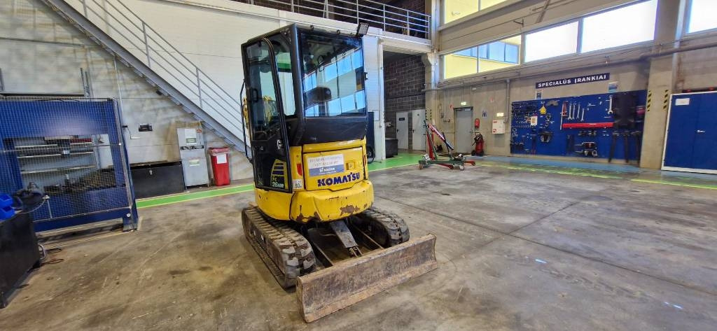 Komatsu PC 26 MR - Miniexcavadora: foto 4 Komatsu PC 26 MR - Miniexcavadora: foto 4