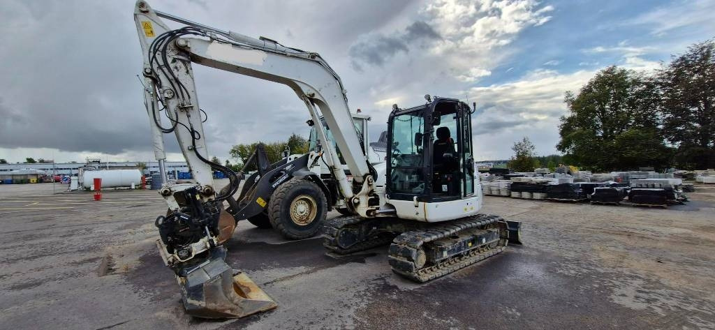 Komatsu PC 80 MR-5E0 - Miniexcavadora: foto 1 Komatsu PC 80 MR-5E0 - Miniexcavadora: foto 1