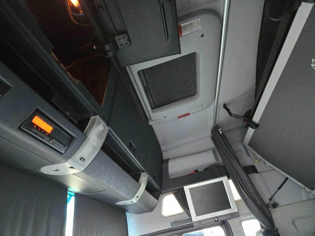 MAN TGA 26.480 6X4H/4 BLS HYDRODRIVE - Cabeza tractora: foto 5 MAN TGA 26.480 6X4H/4 BLS HYDRODRIVE - Cabeza tractora: foto 5