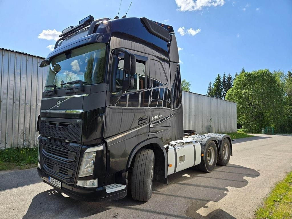 Volvo FH540 6X4 DUALCLUTCH - Cabeza tractora: foto 1 Volvo FH540 6X4 DUALCLUTCH - Cabeza tractora: foto 1