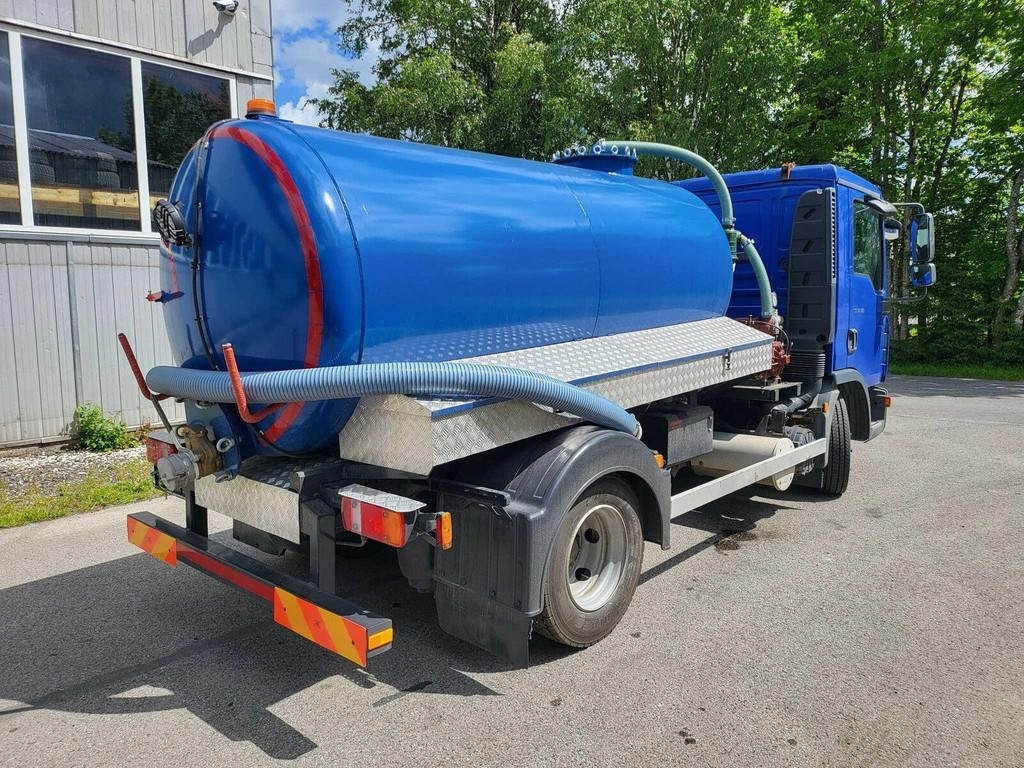 MAN TGL 8.180 4X2 VACUUM 4m³ - Limpieza de alcantarillado: foto 4 MAN TGL 8.180 4X2 VACUUM 4m³ - Limpieza de alcantarillado: foto 4