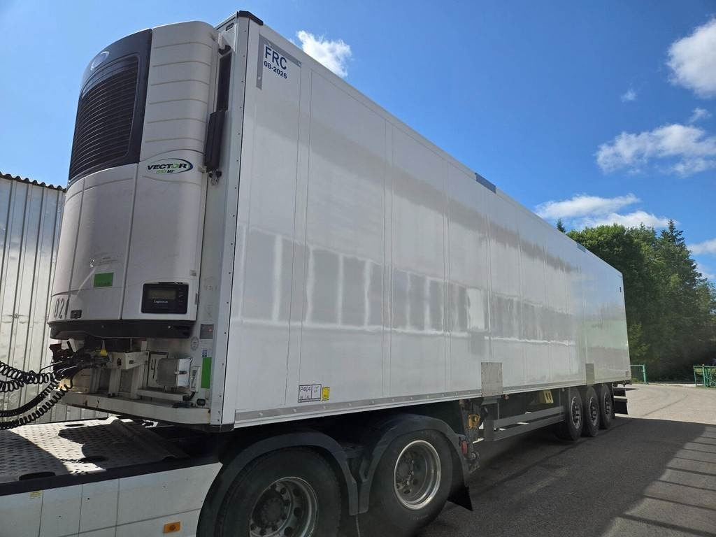 Schmitz Cargobull SKO 24/L-13.4 FP45 COOL DOUBLE STOCK - Semirremolque frigorífico: foto 1 Schmitz Cargobull SKO 24/L-13.4 FP45 COOL DOUBLE STOCK - Semirremolque frigorífico: foto 1
