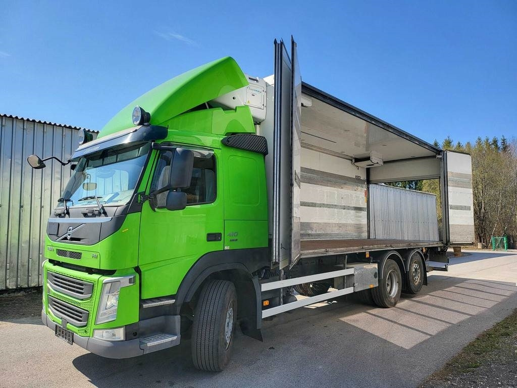 Volvo FM410 6X2 CARRIER SIDEOPENING - Camión frigorífico: foto 1 Volvo FM410 6X2 CARRIER SIDEOPENING - Camión frigorífico: foto 1
