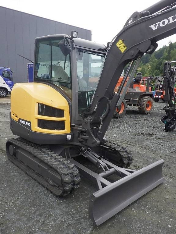 Volvo EC 35 D - Miniexcavadora: foto 4 Volvo EC 35 D - Miniexcavadora: foto 4