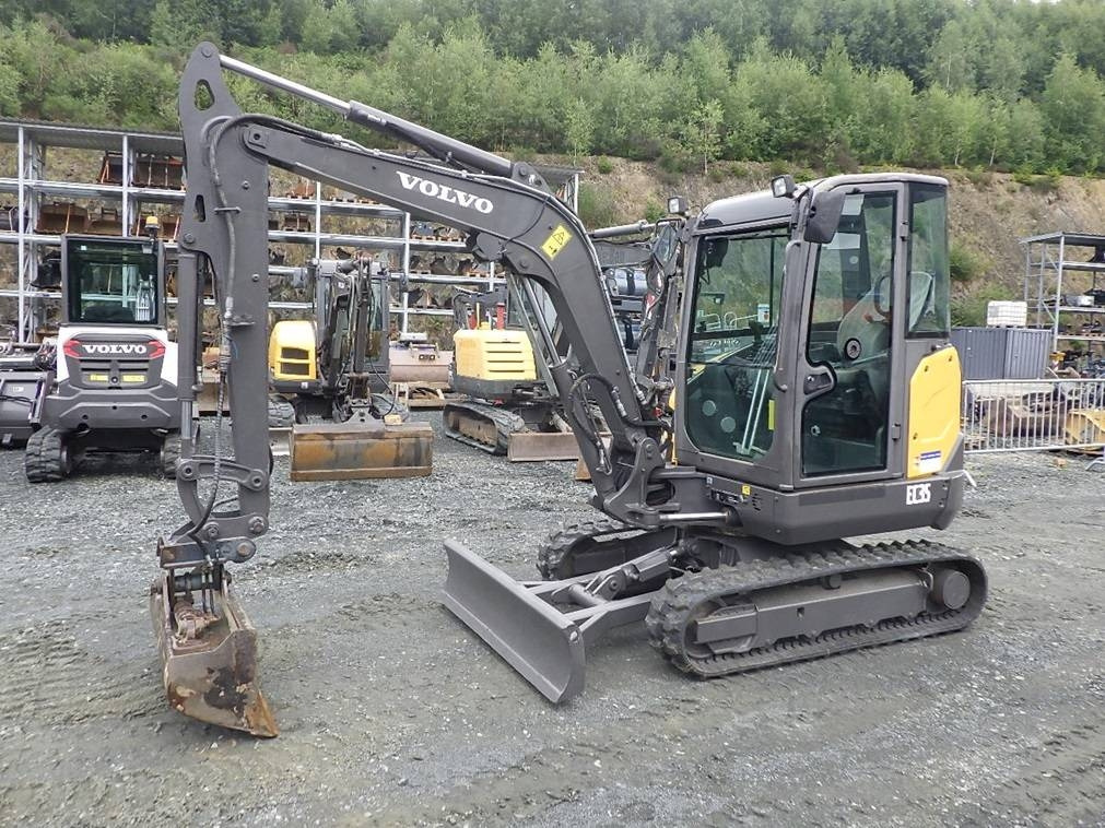 Volvo EC 35 D - Miniexcavadora: foto 1 Volvo EC 35 D - Miniexcavadora: foto 1