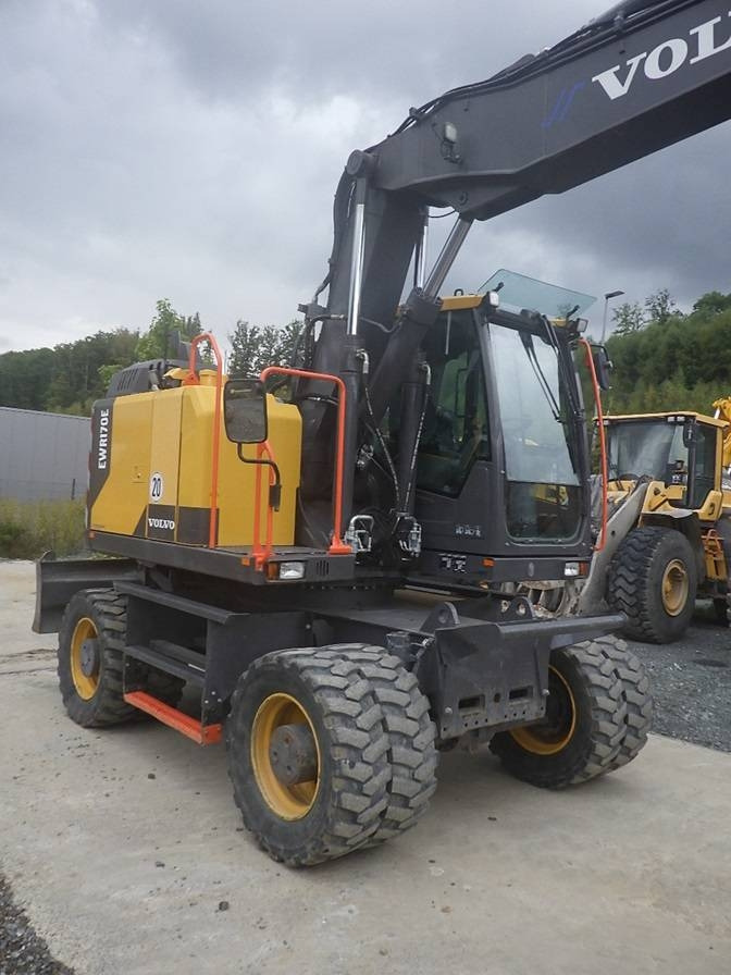 Volvo EWR 170 E - Excavadora de ruedas: foto 4 Volvo EWR 170 E - Excavadora de ruedas: foto 4