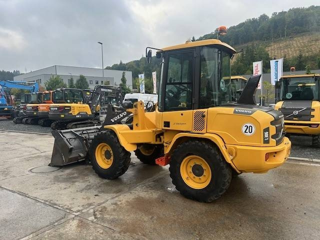 Volvo L 30 G - Cargadora de ruedas: foto 4 Volvo L 30 G - Cargadora de ruedas: foto 4
