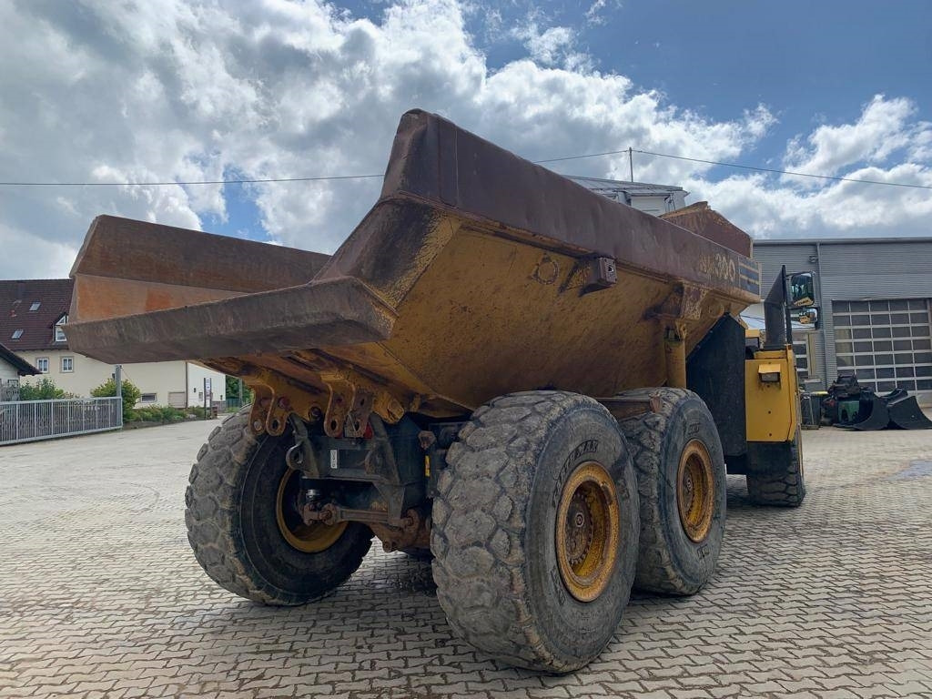 Komatsu HM 300-2 - Dúmper articulado: foto 5 Komatsu HM 300-2 - Dúmper articulado: foto 5