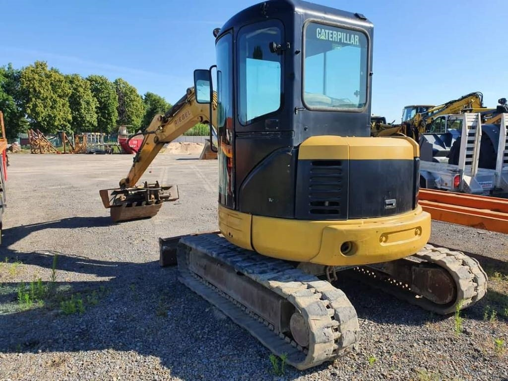 Excavadora de cadenas CAT 304CR: foto 10