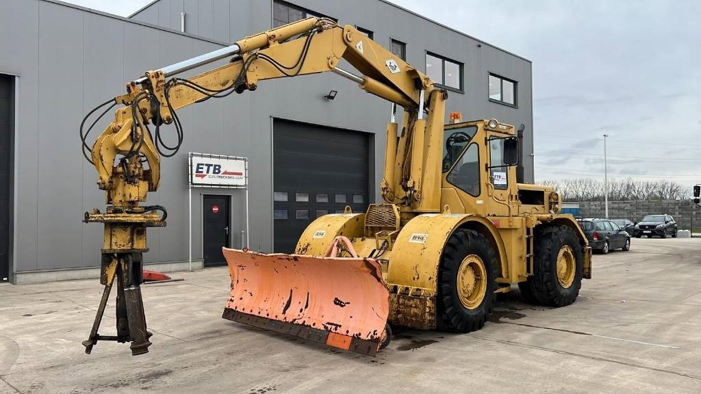 CAT 814 - Bulldozer: foto 2 CAT 814 - Bulldozer: foto 2