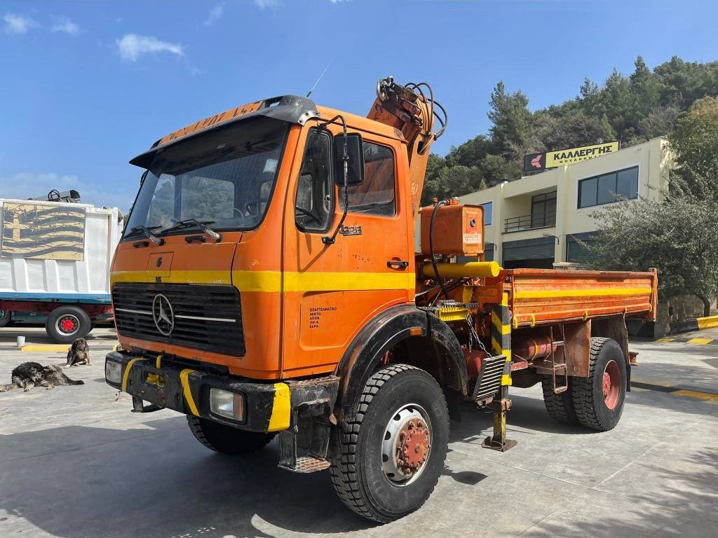 Mercedes-Benz 1626K - Camión grúa: foto 2 Mercedes-Benz 1626K - Camión grúa: foto 2
