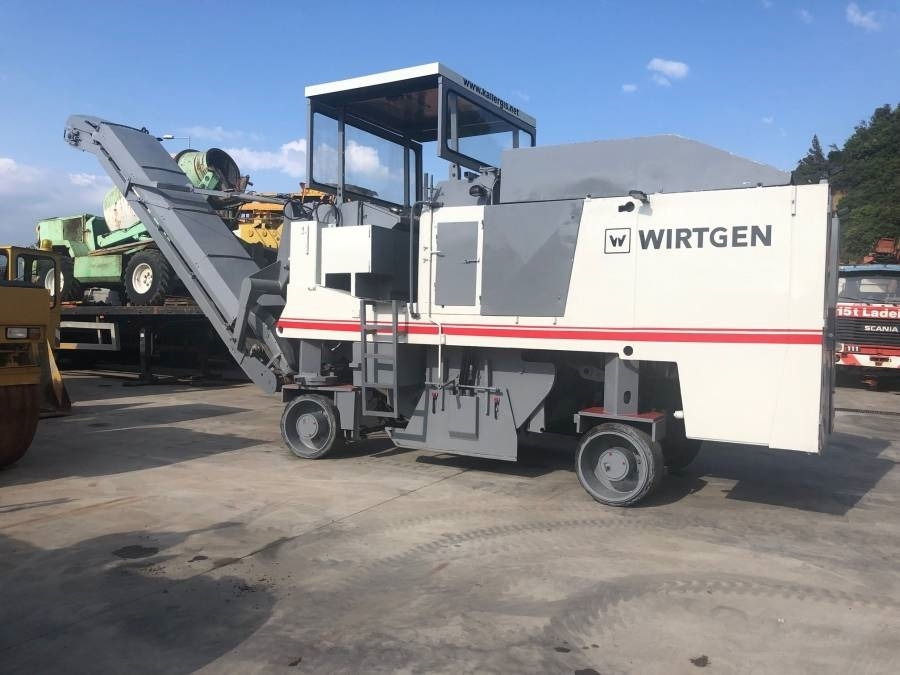Wirtgen SF 1750 - Fresadora en frío: foto 1 Wirtgen SF 1750 - Fresadora en frío: foto 1