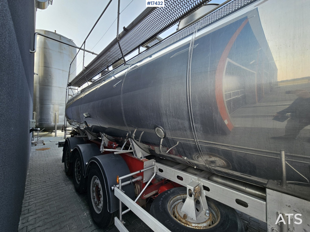 2006 Magyar SR34 food tanker - Semirremolque cisterna: foto 4 2006 Magyar SR34 food tanker - Semirremolque cisterna: foto 4