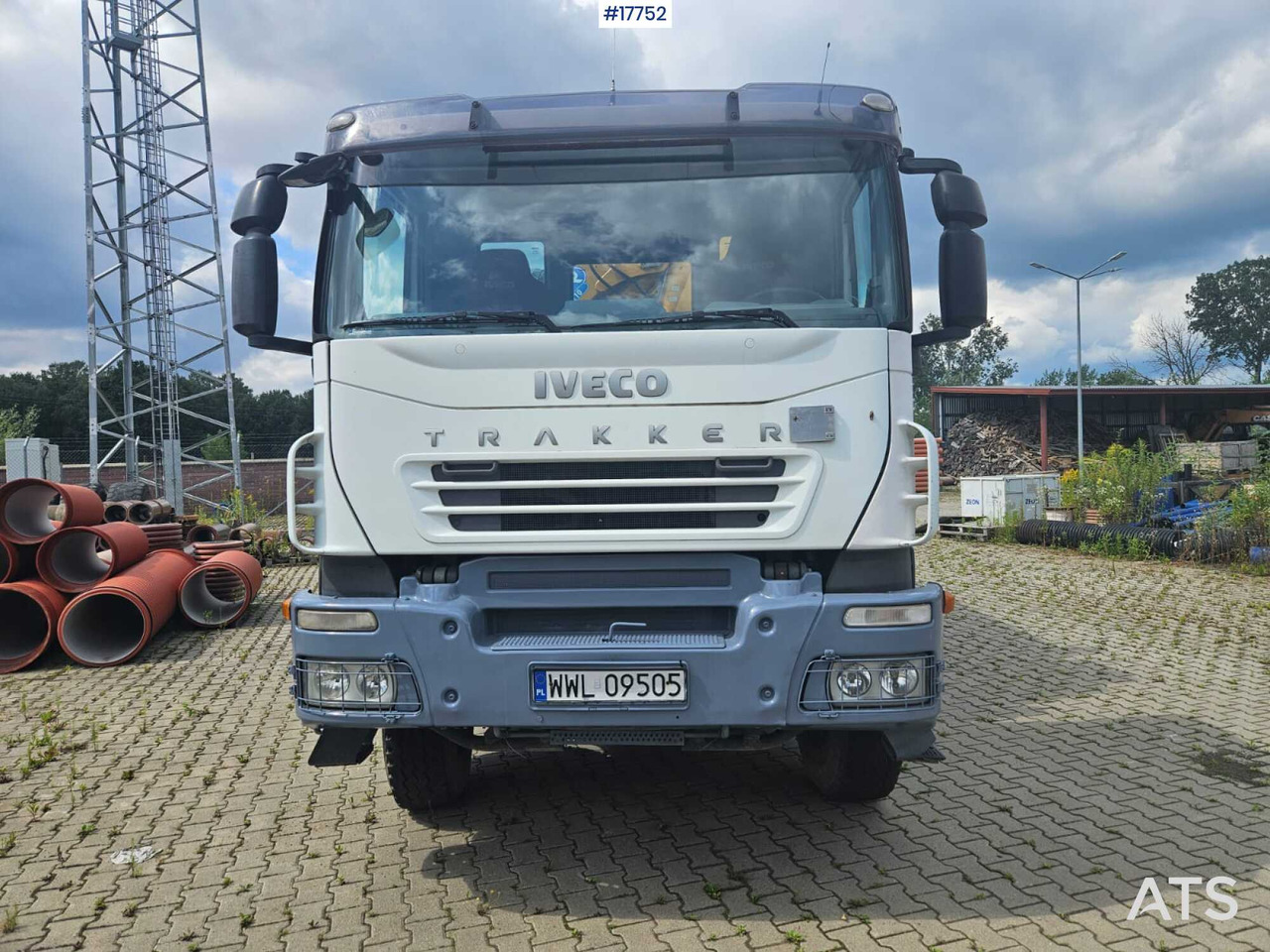 2007 Iveco Trakker +EFFER 210 3s - Camión grúa, Camión volquete: foto 3 2007 Iveco Trakker +EFFER 210 3s - Camión grúa, Camión volquete: foto 3