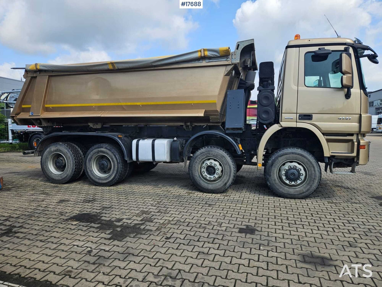 2012 Mercedes Actros 4141 - Camión volquete: foto 2 2012 Mercedes Actros 4141 - Camión volquete: foto 2
