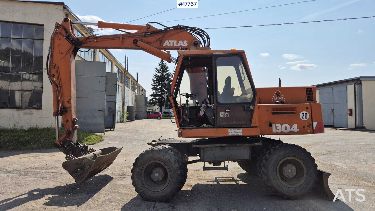 ATLAS 1304 wheeled excavator (1993) - Excavadora de ruedas: foto 5 ATLAS 1304 wheeled excavator (1993) - Excavadora de ruedas: foto 5