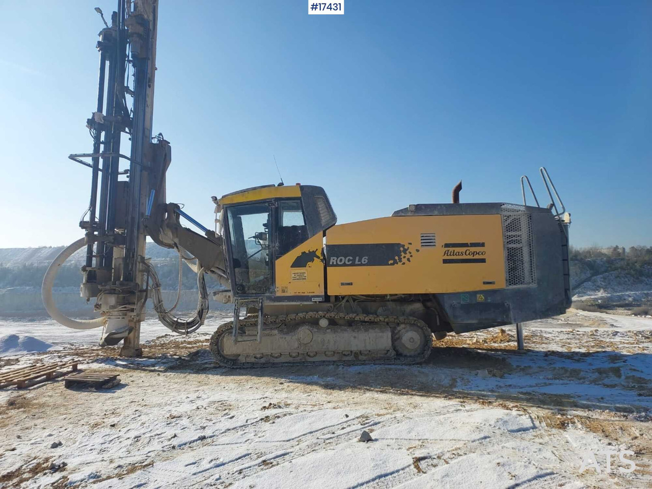 Atlas Copco ROC L6/25 drill rig (2011) - Perforadora: foto 1 Atlas Copco ROC L6/25 drill rig (2011) - Perforadora: foto 1