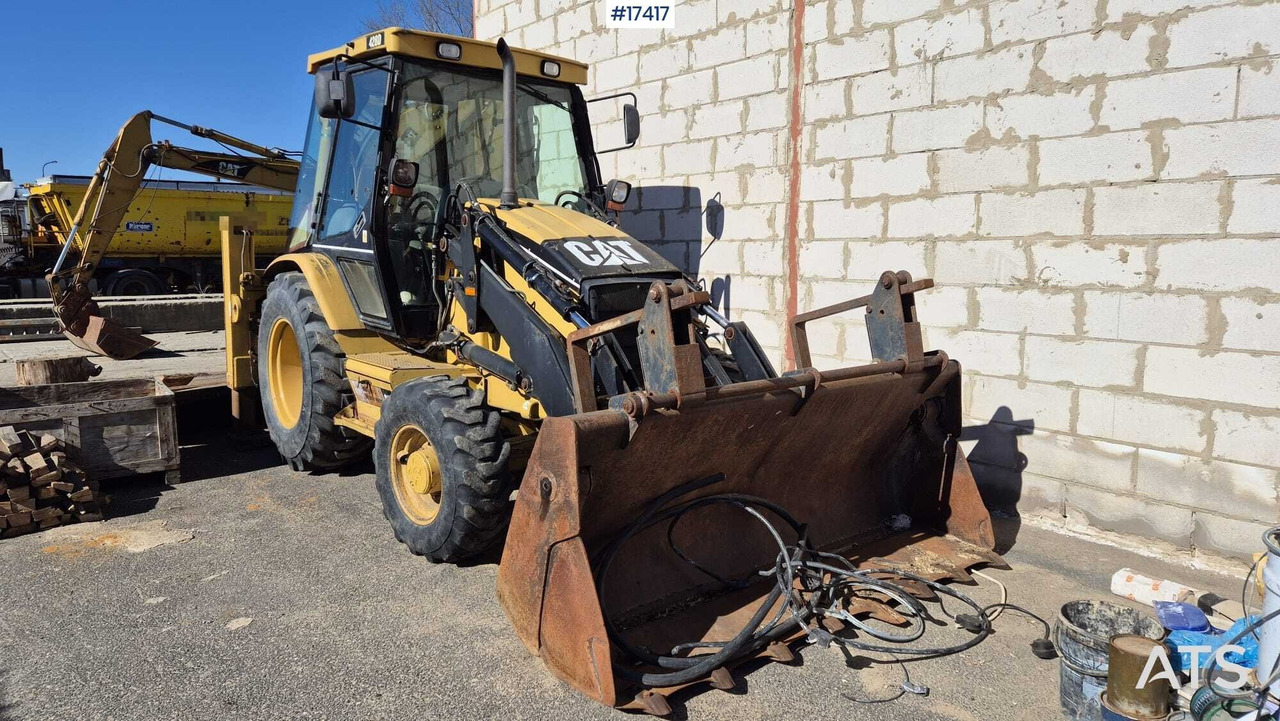 Backhoe loader CATERPILLAR 428 D 4x4 (2004) - Retroexcavadora: foto 2 Backhoe loader CATERPILLAR 428 D 4x4 (2004) - Retroexcavadora: foto 2
