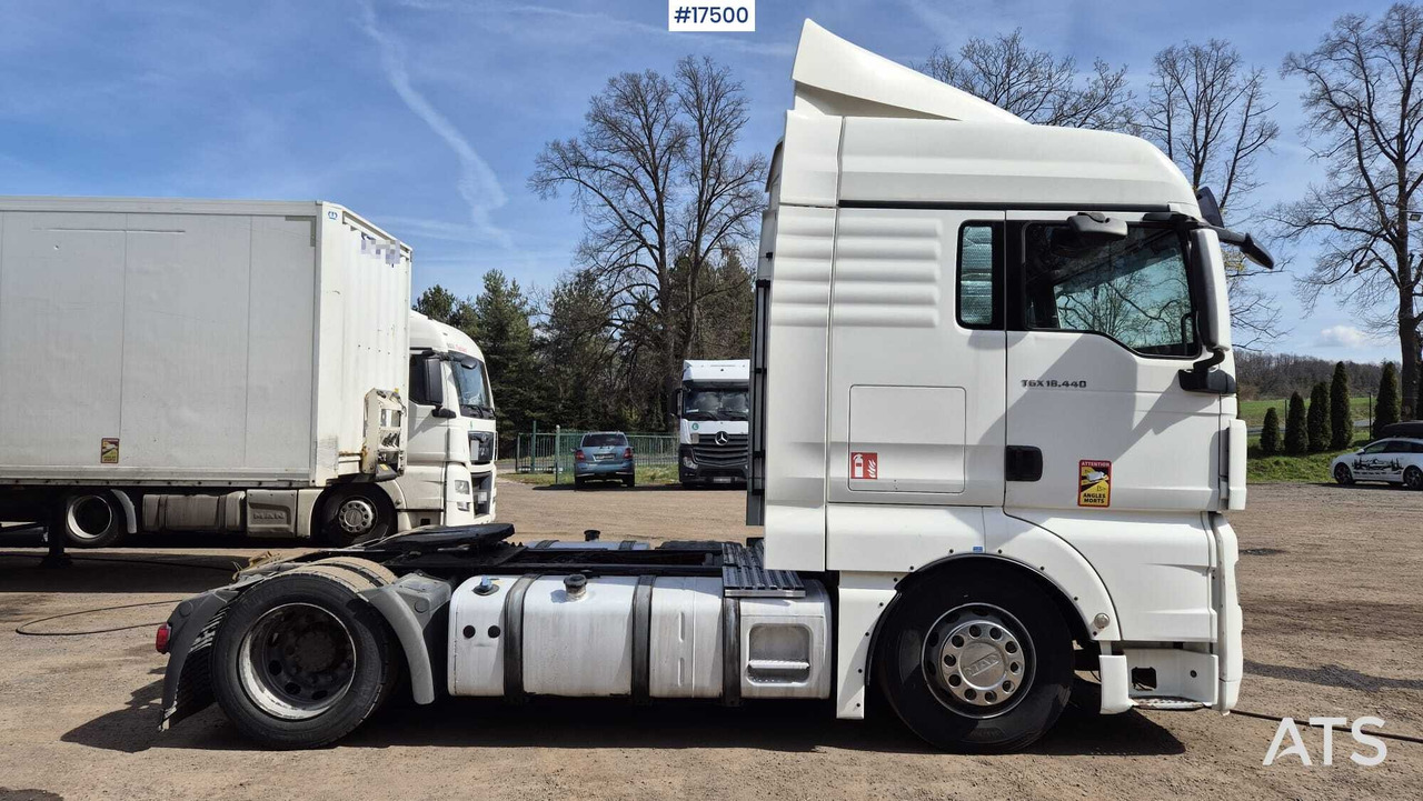 Truck tractor MAN 18.440 (2013) - Cabeza tractora: foto 5 Truck tractor MAN 18.440 (2013) - Cabeza tractora: foto 5