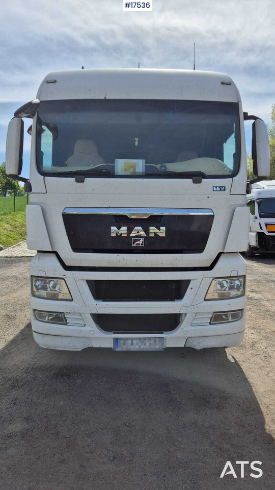 Truck tractor MAN TGX 14.440 (2011) - Cabeza tractora: foto 5 Truck tractor MAN TGX 14.440 (2011) - Cabeza tractora: foto 5