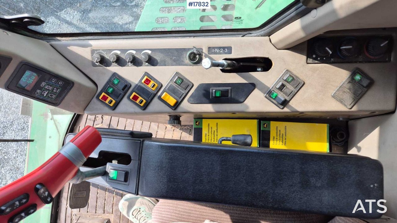 Cosechadora de granos Combine harvester JOHN DEERE 1470 (2010): foto 16 Cosechadora de granos Combine harvester JOHN DEERE 1470 (2010): foto 16