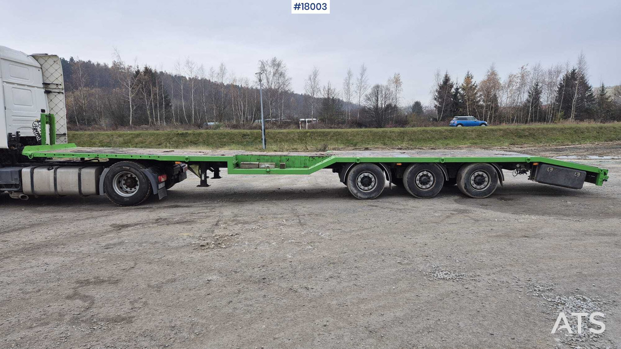 FLIEGL SDS low-bed semi-trailer (2016) - Semirremolque góndola rebajadas: foto 4 FLIEGL SDS low-bed semi-trailer (2016) - Semirremolque góndola rebajadas: foto 4