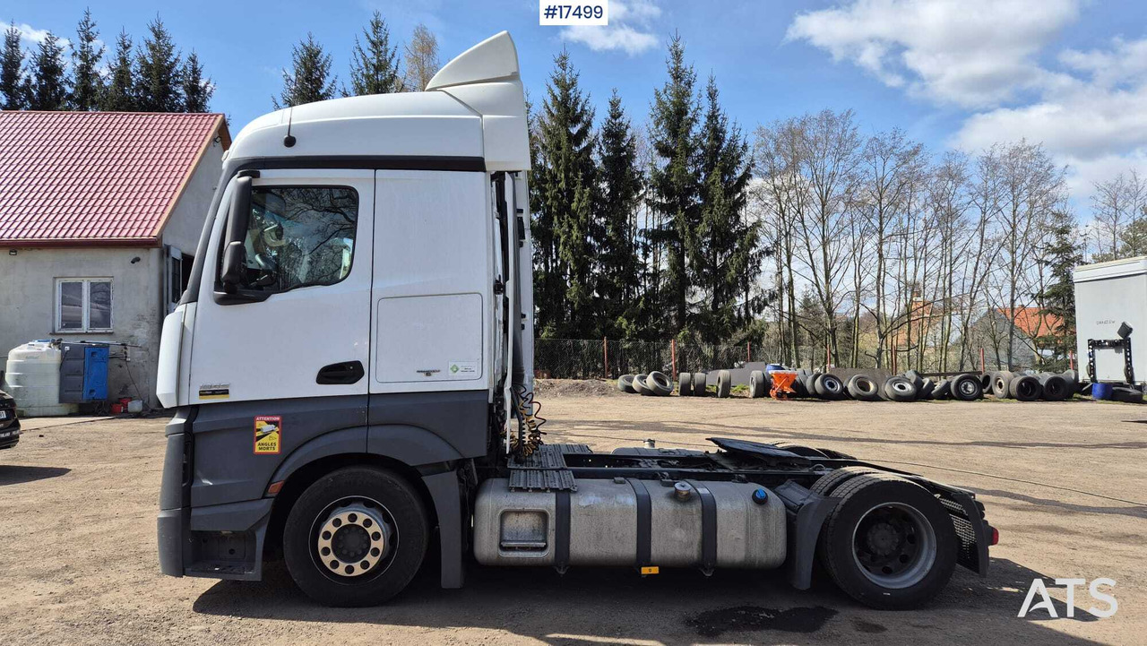 Truck tractor MERCEDES-BENZ ACTROS 1845 (2017) - Otros maquinaria: foto 4 Truck tractor MERCEDES-BENZ ACTROS 1845 (2017) - Otros maquinaria: foto 4