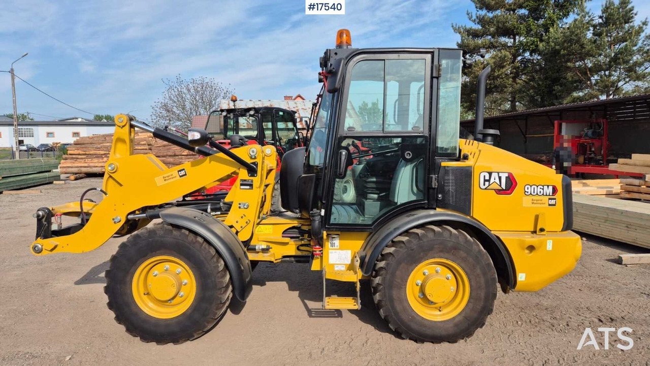 Wheel loader CATERPILLAR 906M (2021) - Cargadora de ruedas: foto 1 Wheel loader CATERPILLAR 906M (2021) - Cargadora de ruedas: foto 1