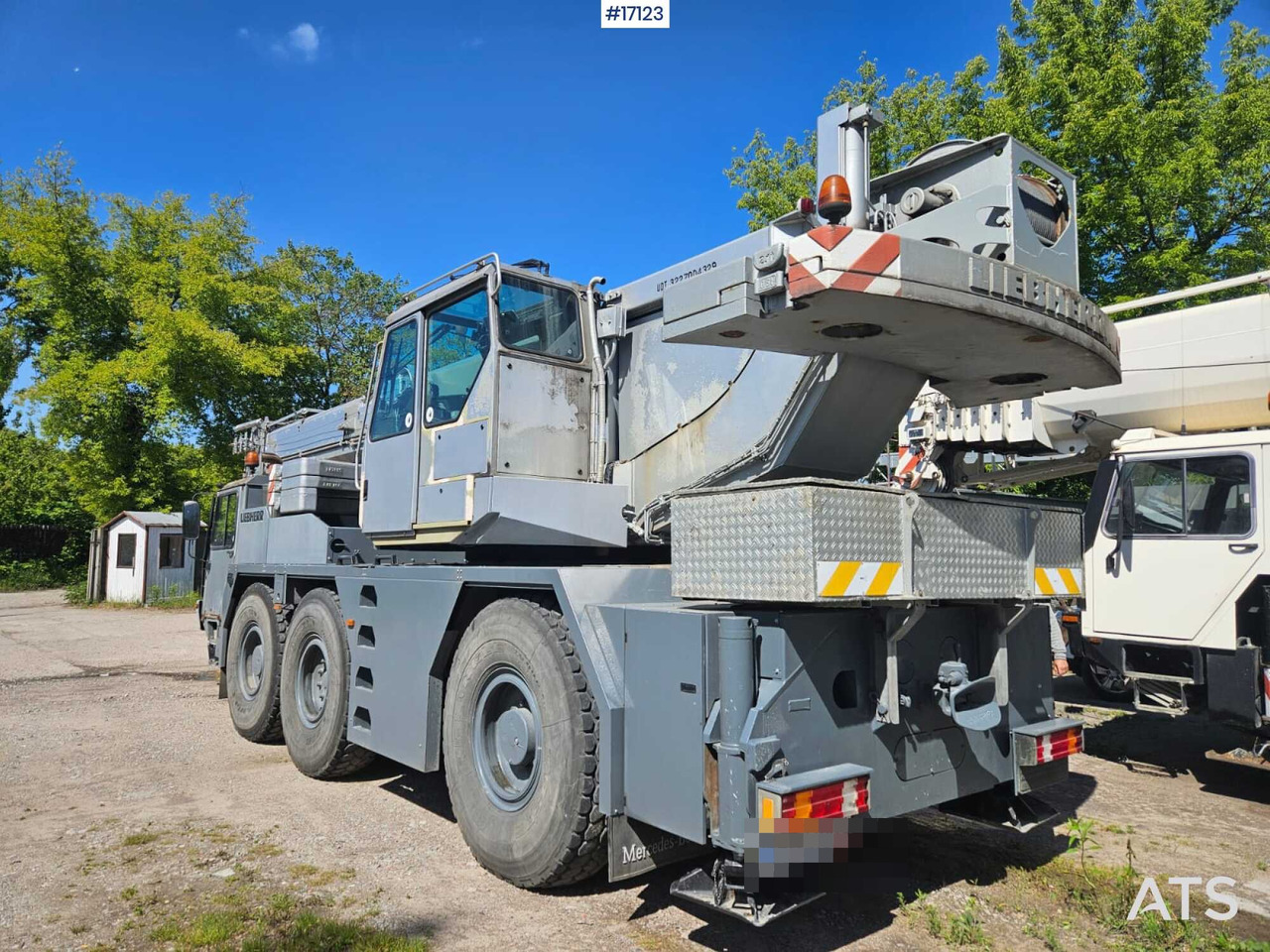 Camión grúa Żuraw samochodowy Liebherr 1050-1 (1995): foto 8