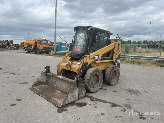 2004 Cat 246B (Inoperable) Skid Steer Loader - Minicargadora: foto 2 2004 Cat 246B (Inoperable) Skid Steer Loader - Minicargadora: foto 2
