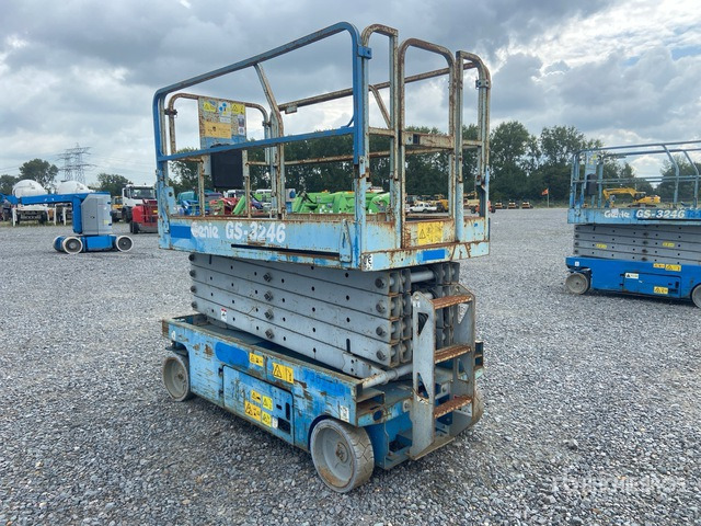 2006 Genie GS2646 Electric (Inoperable) Scissor Lift - Plataforma de tijeras: foto 3 2006 Genie GS2646 Electric (Inoperable) Scissor Lift - Plataforma de tijeras: foto 3