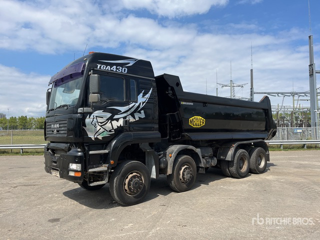 2006 MAN TGA41.430 8x8 Twin-Steer Sleeper T/A Dump Truck - Camión volquete: foto 1 2006 MAN TGA41.430 8x8 Twin-Steer Sleeper T/A Dump Truck - Camión volquete: foto 1