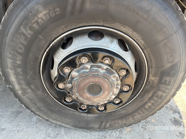 2006 MAN TGA41.430 8x8 Twin-Steer Sleeper Tri/A Dump Truck - Camión volquete: foto 4 2006 MAN TGA41.430 8x8 Twin-Steer Sleeper Tri/A Dump Truck - Camión volquete: foto 4