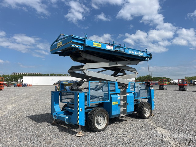 2007 Genie GS-3390 4x4 Diesel Scissor Lift - Plataforma de tijeras: foto 3 2007 Genie GS-3390 4x4 Diesel Scissor Lift - Plataforma de tijeras: foto 3
