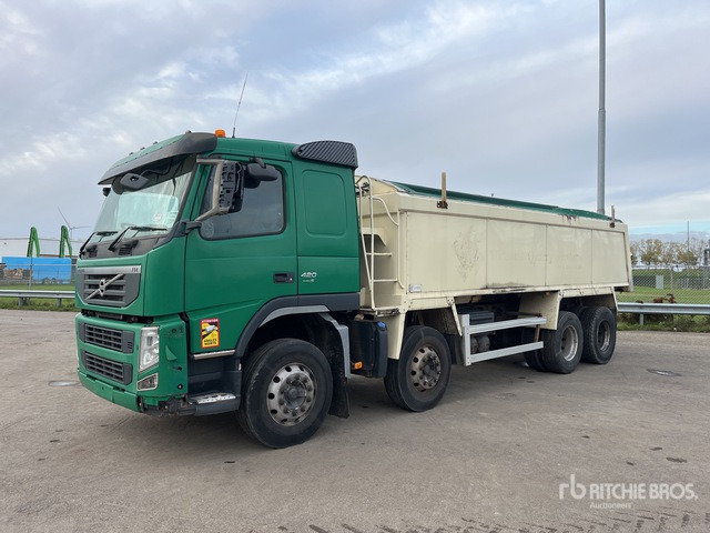 2010 Volvo FM420 8x4 Twin-Steer Sleeper Quad/A Dump Truck - Camión volquete: foto 3 2010 Volvo FM420 8x4 Twin-Steer Sleeper Quad/A Dump Truck - Camión volquete: foto 3