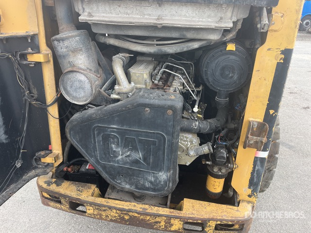 Minicargadora 2012 Cat 246B (Inoperable) Skid Steer Loader: foto 6