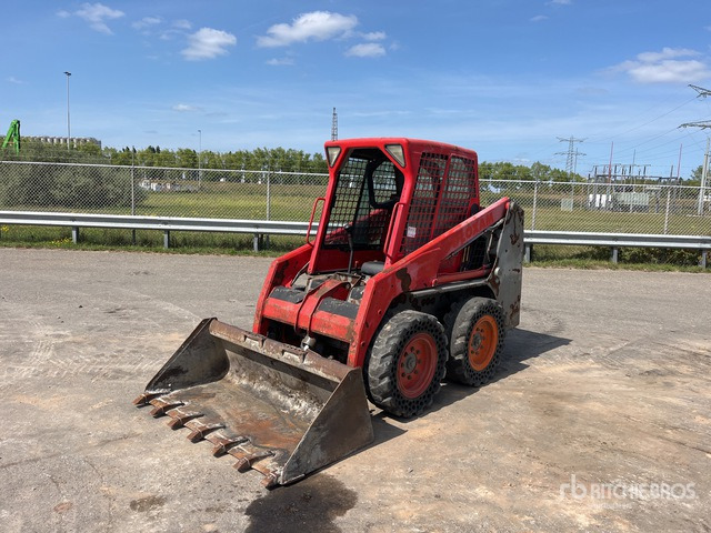 2013 Bobcat S130 Skid Steer Loader - Minicargadora: foto 1 2013 Bobcat S130 Skid Steer Loader - Minicargadora: foto 1