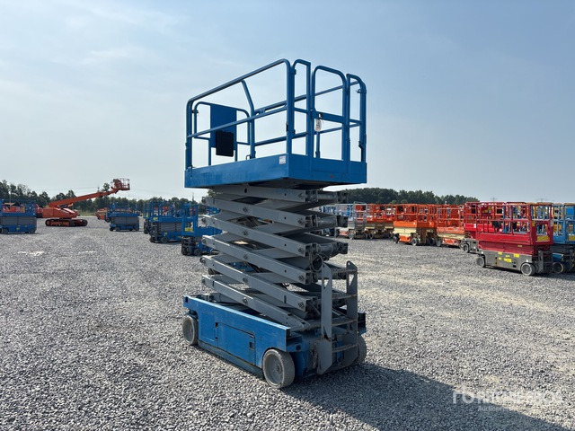 2014 Genie GS-4047 Electric Scissor Lift - Plataforma de tijeras: foto 3 2014 Genie GS-4047 Electric Scissor Lift - Plataforma de tijeras: foto 3