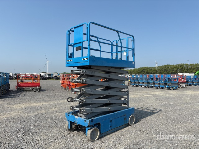 2014 Genie GS-4047 Electric Scissor Lift - Plataforma de tijeras: foto 2 2014 Genie GS-4047 Electric Scissor Lift - Plataforma de tijeras: foto 2