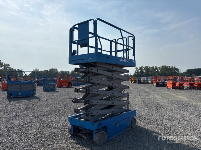 2014 Genie GS-4047 Electric Scissor Lift - Plataforma de tijeras: foto 4 2014 Genie GS-4047 Electric Scissor Lift - Plataforma de tijeras: foto 4