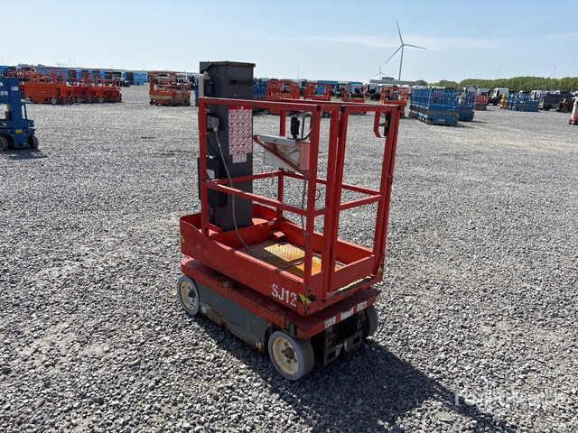 2014 Skyjack SJ12 Vertical Mast Lift - Plataforma de mástil vertical: foto 3 2014 Skyjack SJ12 Vertical Mast Lift - Plataforma de mástil vertical: foto 3