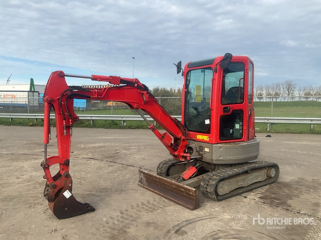 2015 Bobcat E26 Minigraafmachine: <6,6t - Miniexcavadora: foto 2 2015 Bobcat E26 Minigraafmachine: <6,6t - Miniexcavadora: foto 2