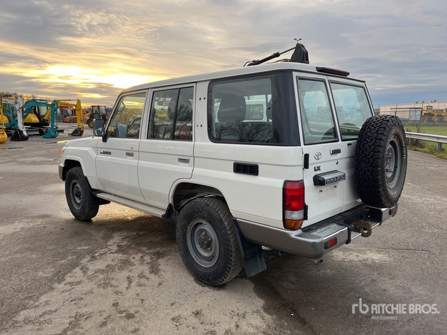 2020 Toyota Land Cruiser 4WD SUV - SUV/ Todoterreno: foto 2 2020 Toyota Land Cruiser 4WD SUV - SUV/ Todoterreno: foto 2