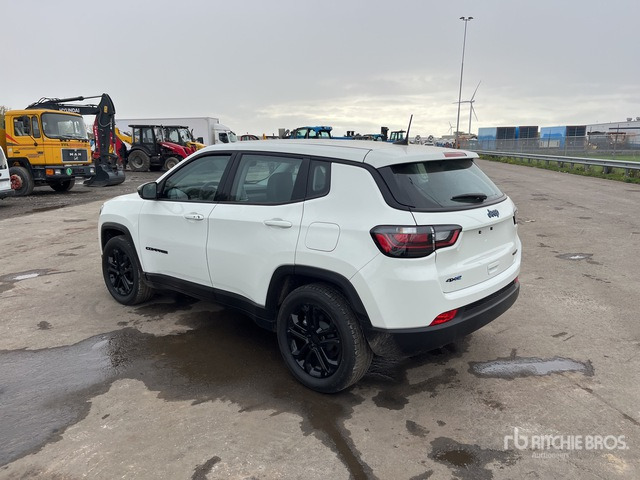 2022 Jeep Compass Longitude 4WD Hybrid (Unused) SUV - SUV/ Todoterreno: foto 3 2022 Jeep Compass Longitude 4WD Hybrid (Unused) SUV - SUV/ Todoterreno: foto 3